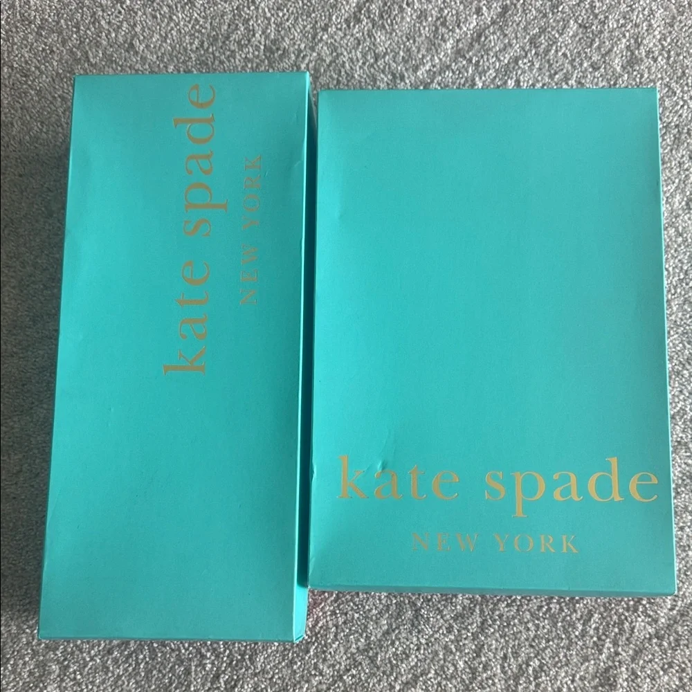 Kate Spade Turquoise Boxes with Gold Accents ♠️